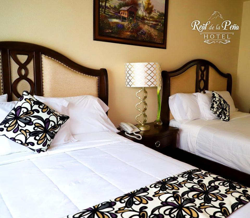 Hotel Real De La Pena Бернал Екстериор снимка